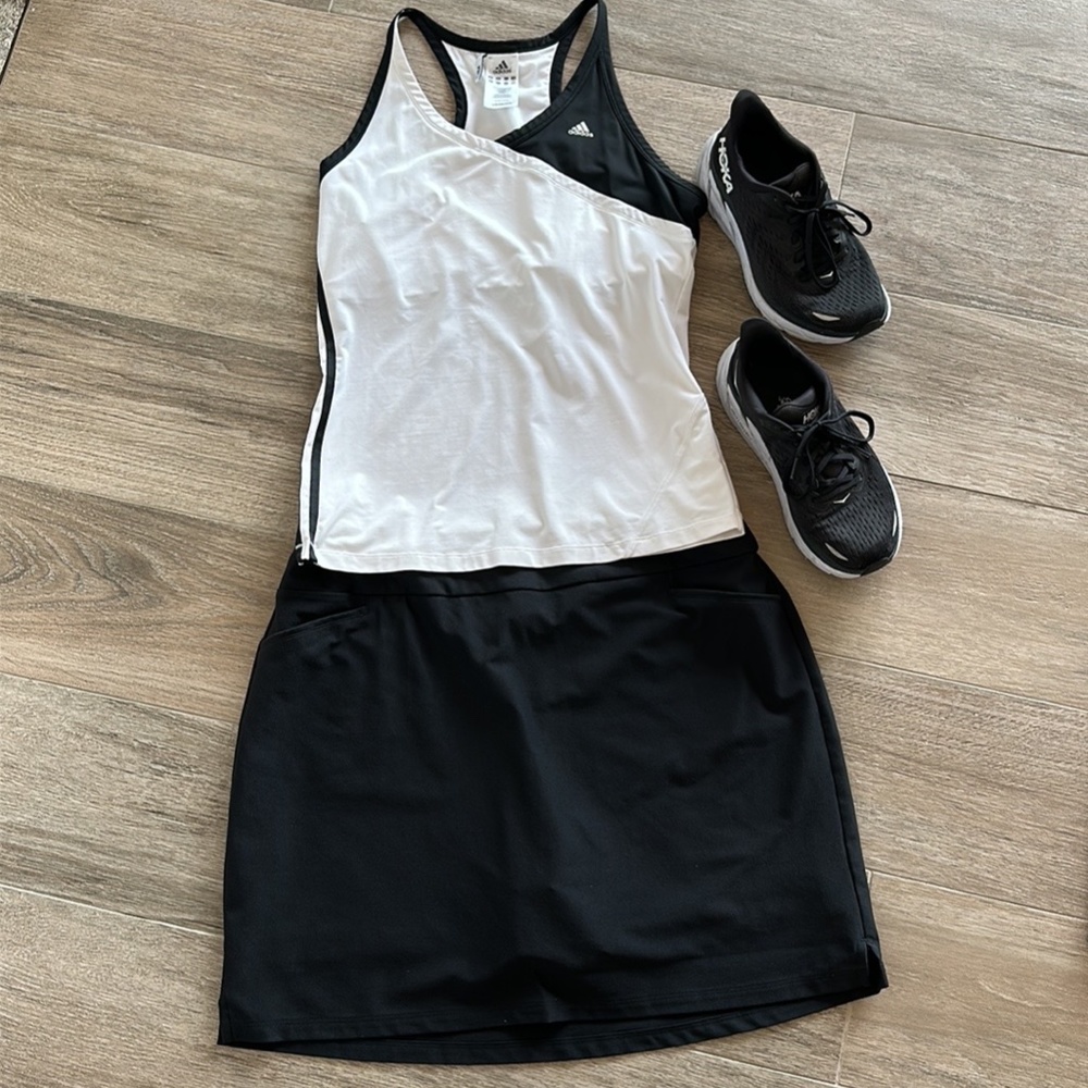 ADIDAS CLIMACOOL BLACK AND WHITE RACERBACK TOP LARGE